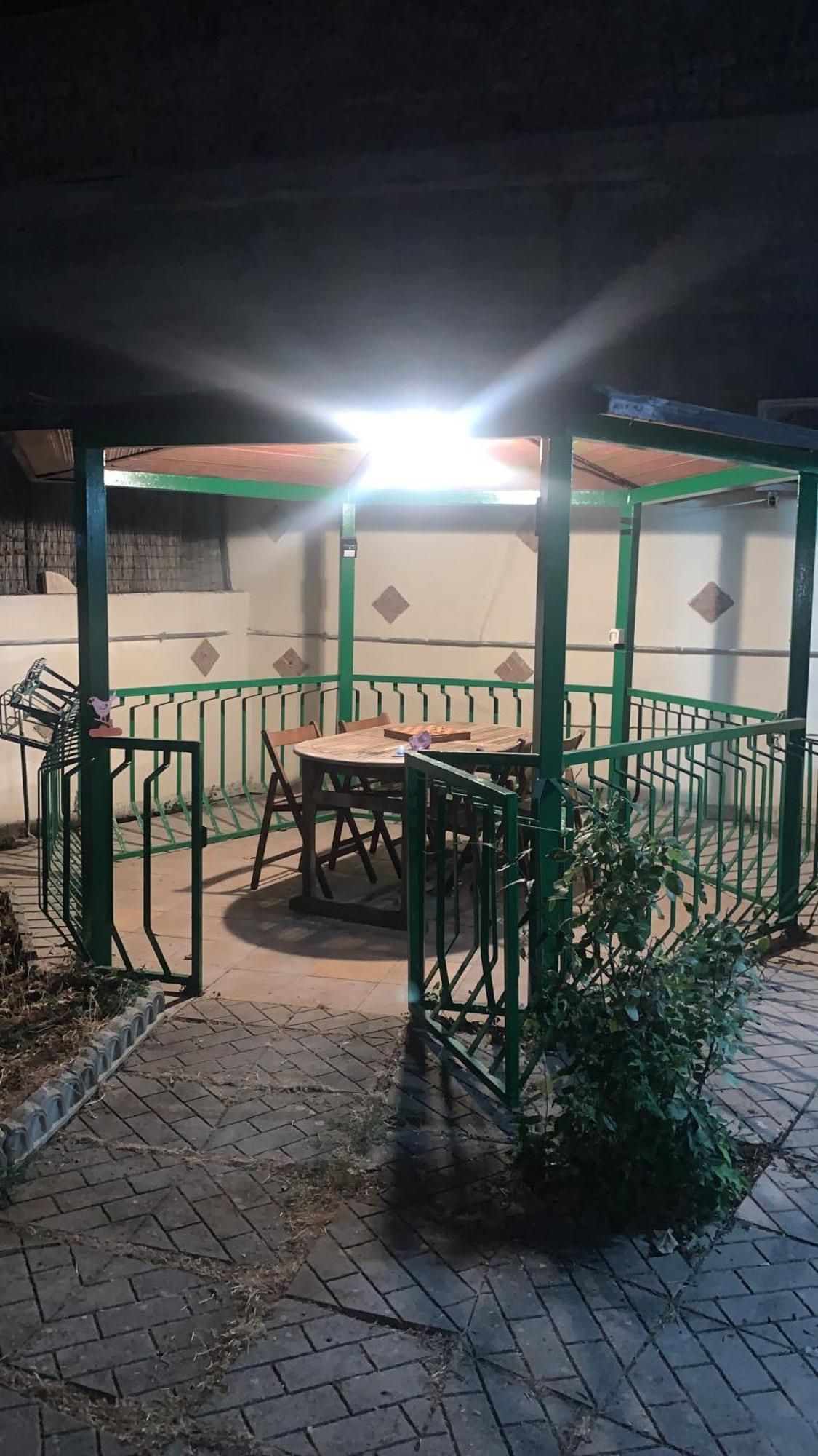 B&B Civitavecchia La Casetta Con Giardino Exteriör bild