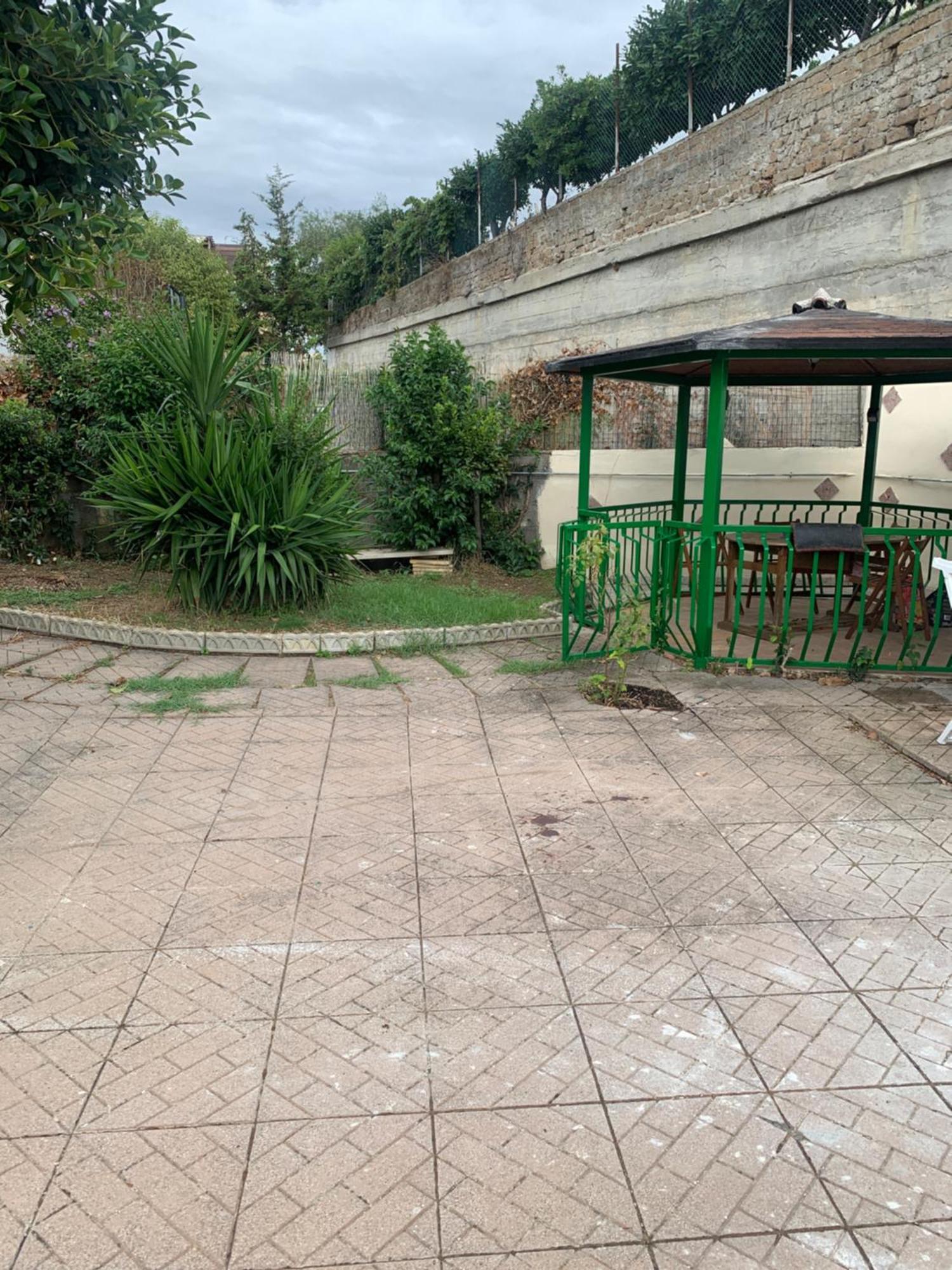 B&B Civitavecchia La Casetta Con Giardino Exteriör bild