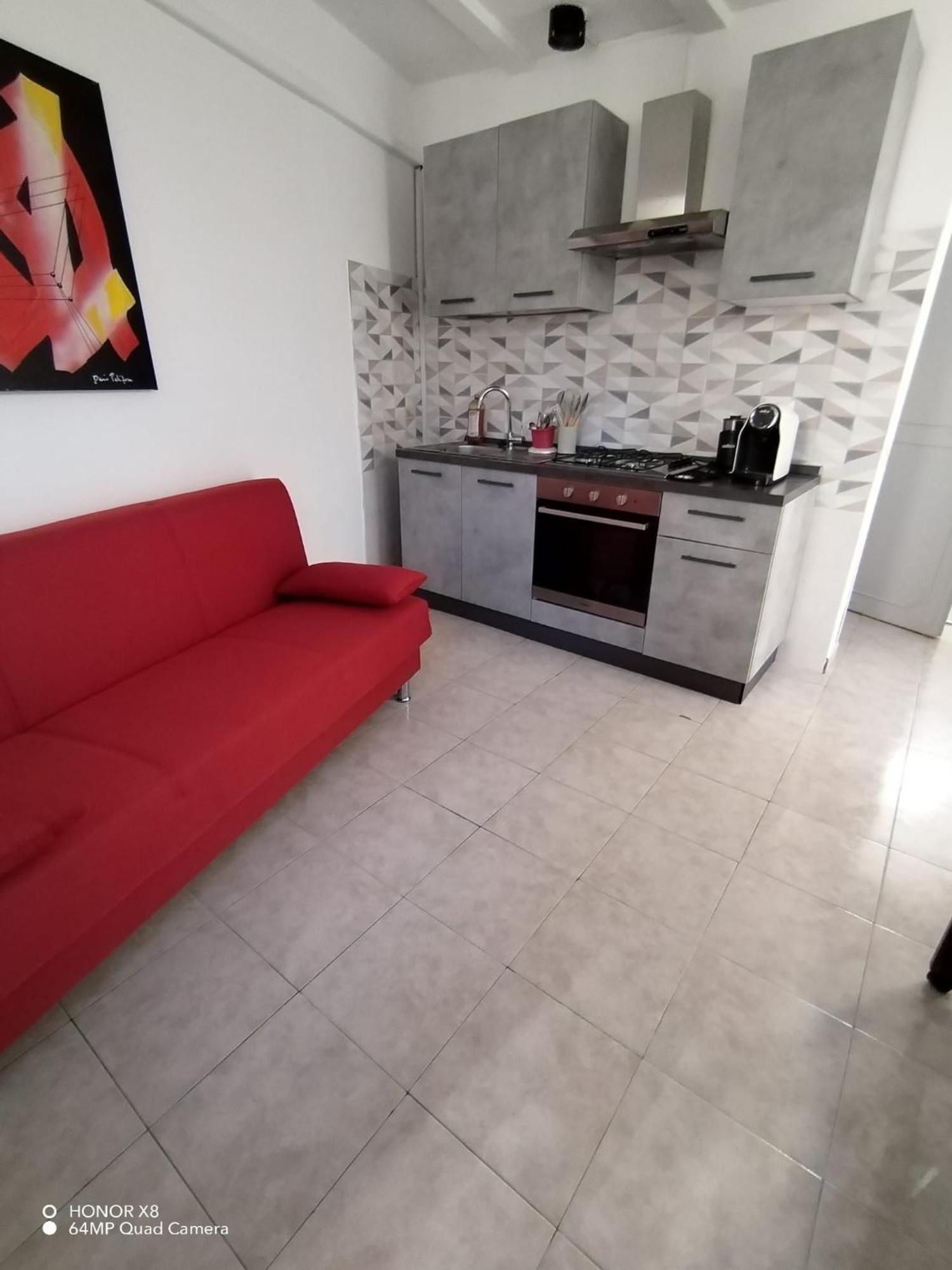 B&B Civitavecchia La Casetta Con Giardino Exteriör bild