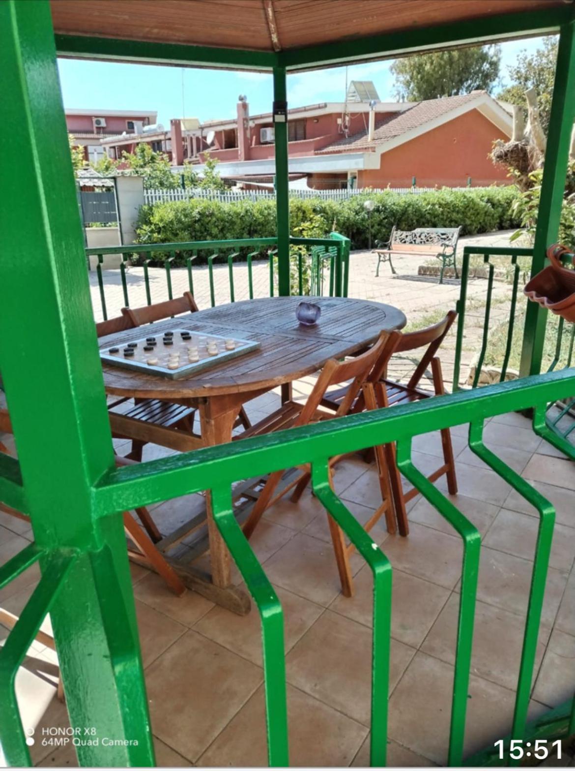 B&B Civitavecchia La Casetta Con Giardino Exteriör bild
